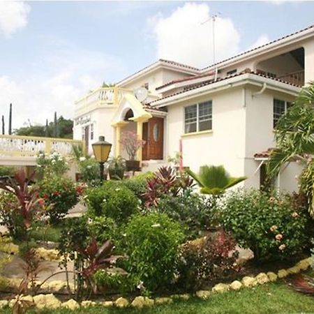 Palm Paradise Guest House And Apartments BARBADOS Ngoại thất bức ảnh